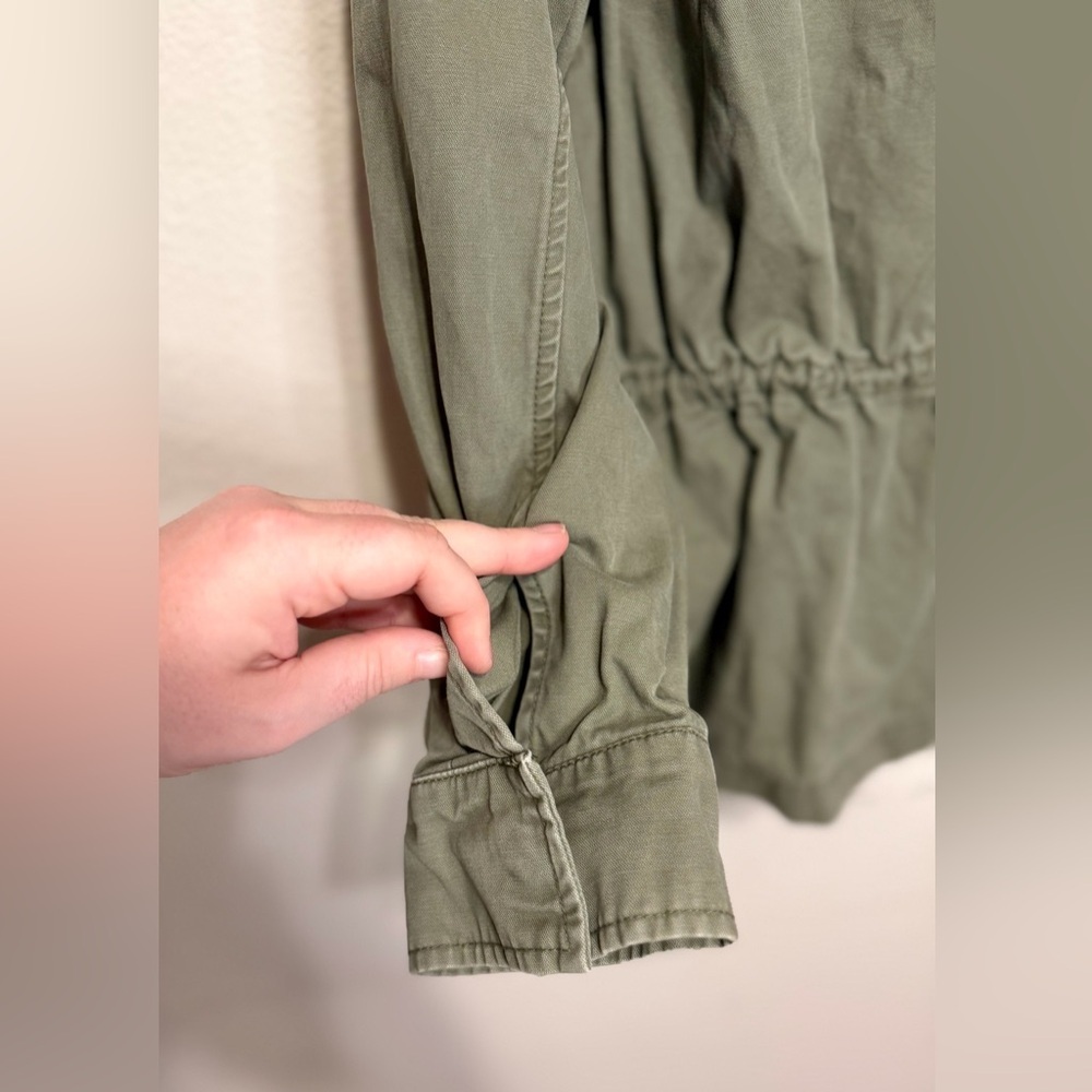 Old Navy Women's Cinched Green Military-Style Jacket - Picture 4 of 7